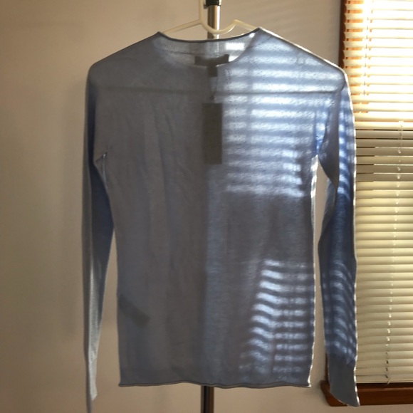 BR Silk Cashmere Seamless Pullover - Picture 3 of 3